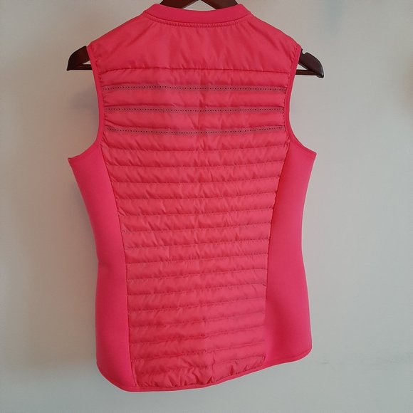 NIke Golf Women's Vest (Hot Pink) - Picture 5 of 5